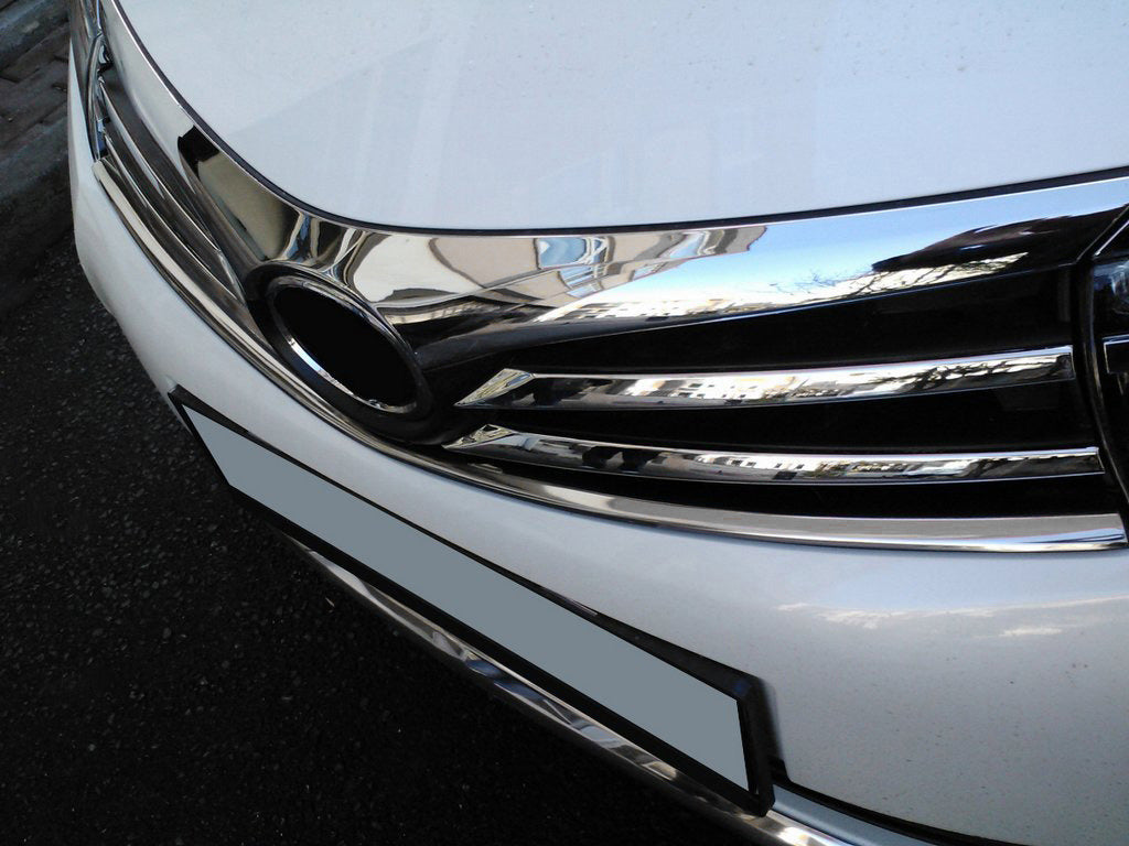 Chrome Grille Trim (2013-2016, Stainless Steel) for Toyota Corolla 2013-2019 - image 1