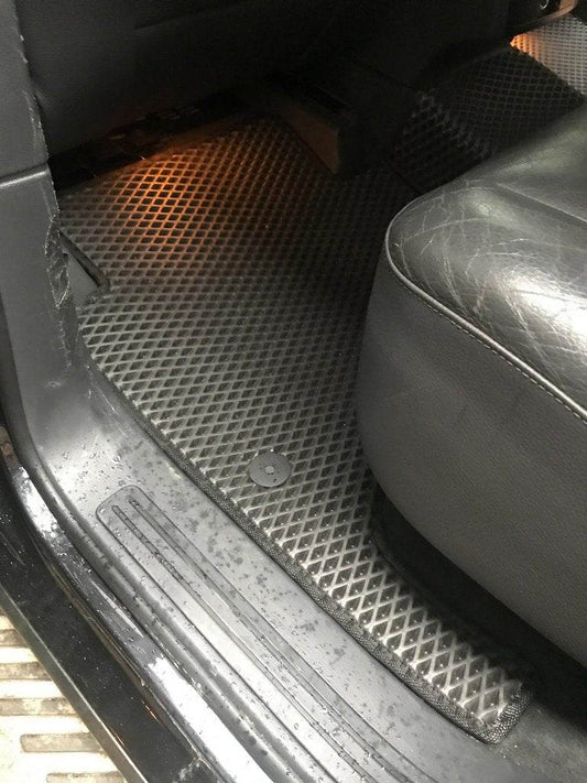 EVA mats (black) for Volkswagen Touareg 2002-2010 - Reelken Auto