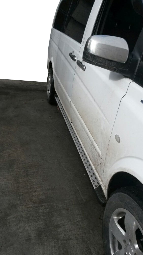 Side Steps DOT-Line (2 pcs, Aluminum) for Mercedes Viano 2004-2014 - image 1