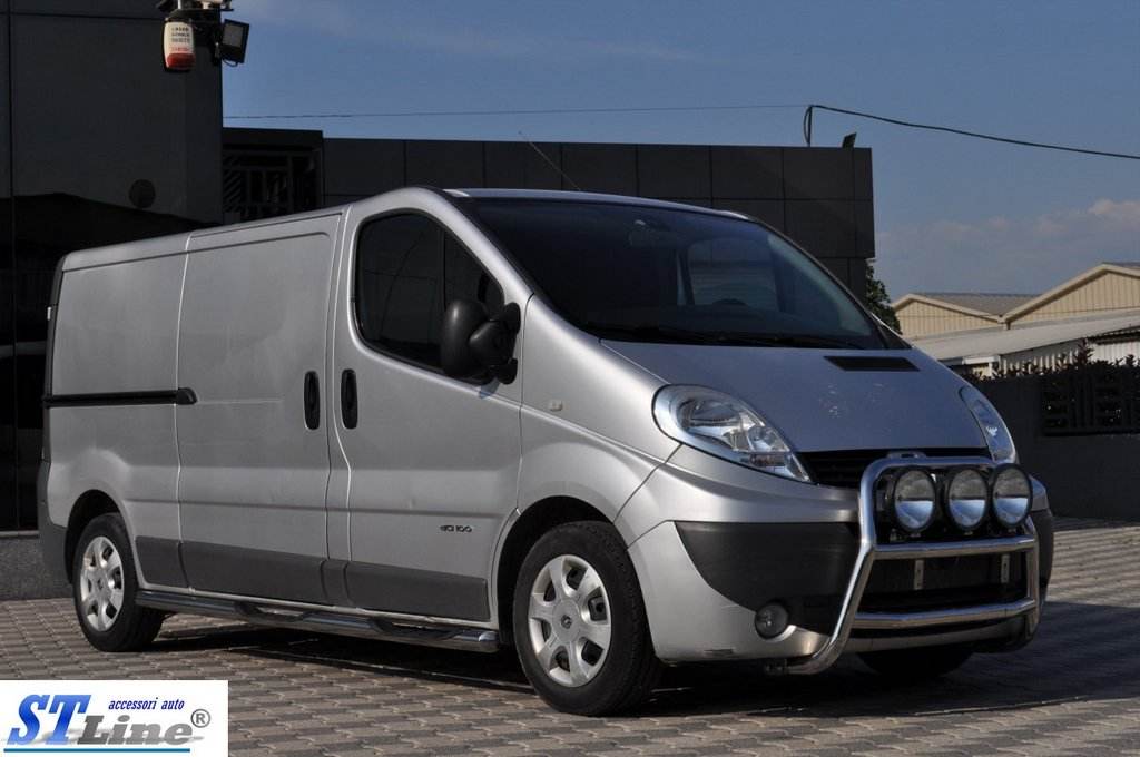 The WT018 bumper guard (stainless) for Opel Vivaro 2001-2015 - Reelken Auto