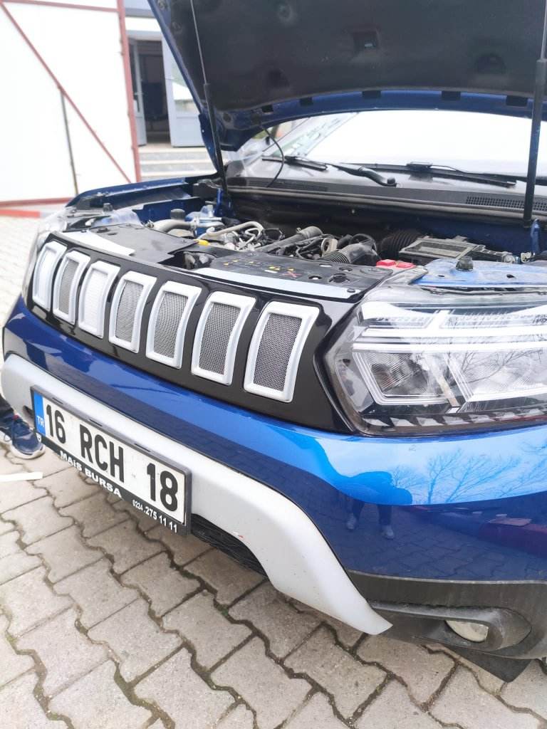 Front grille (grey) for Dacia Duster 2018-2024 - Reelken Auto