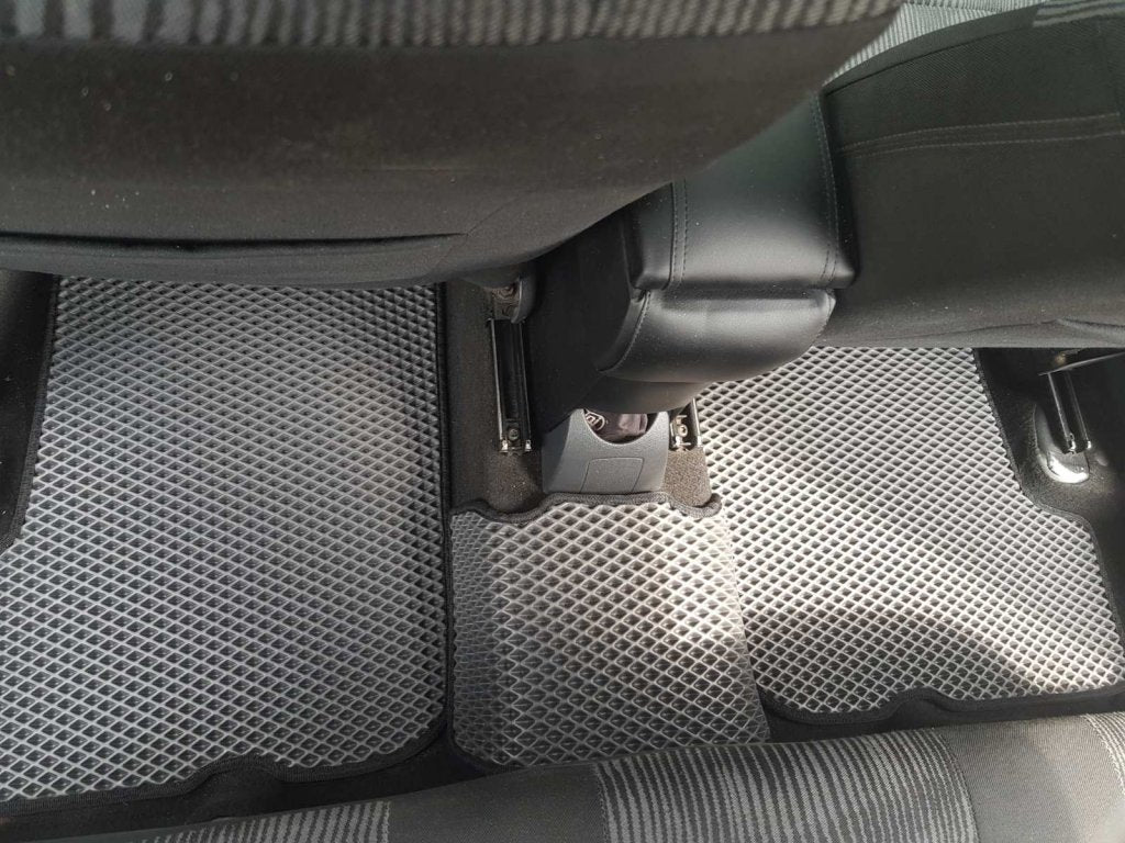 EVA Floor Mats (black) for Renault Sandero 2007-2013 - image 10