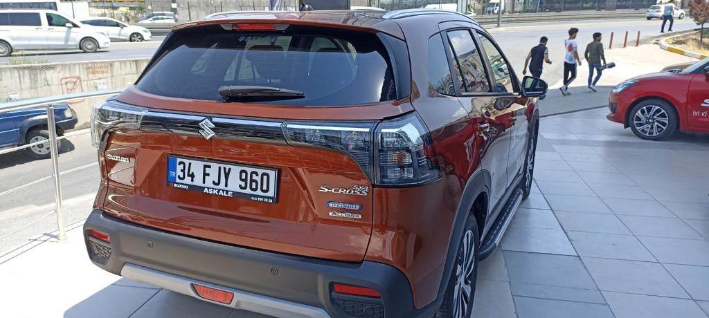 Side sills Duru (2 pieces, aluminum) for Suzuki SX4 S-Cross 2021↗ - Reelken Auto