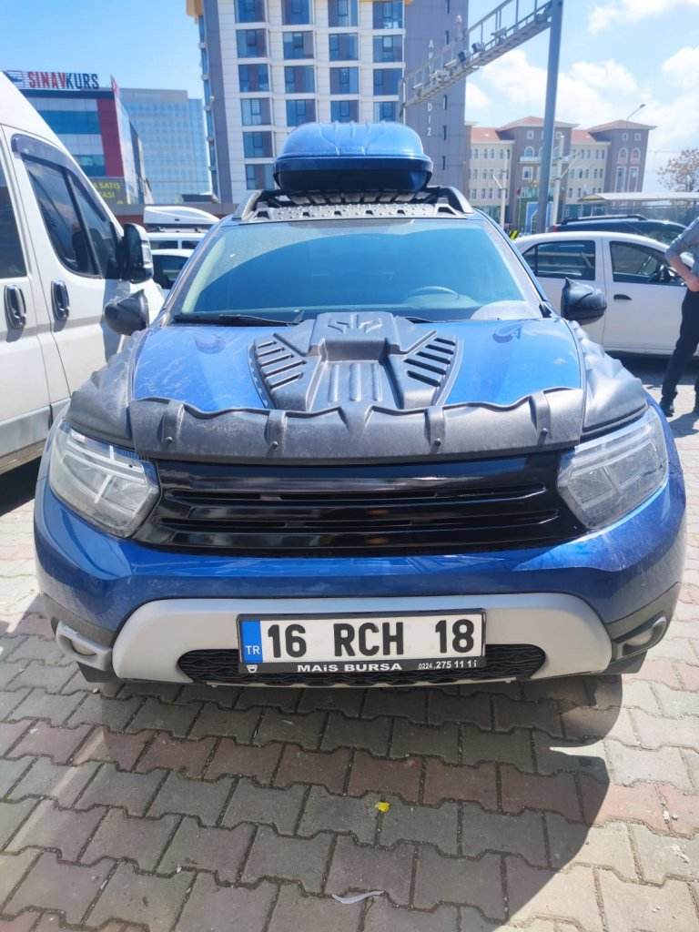 Front grille (black) for Dacia Duster 2018-2024 - Reelken Auto
