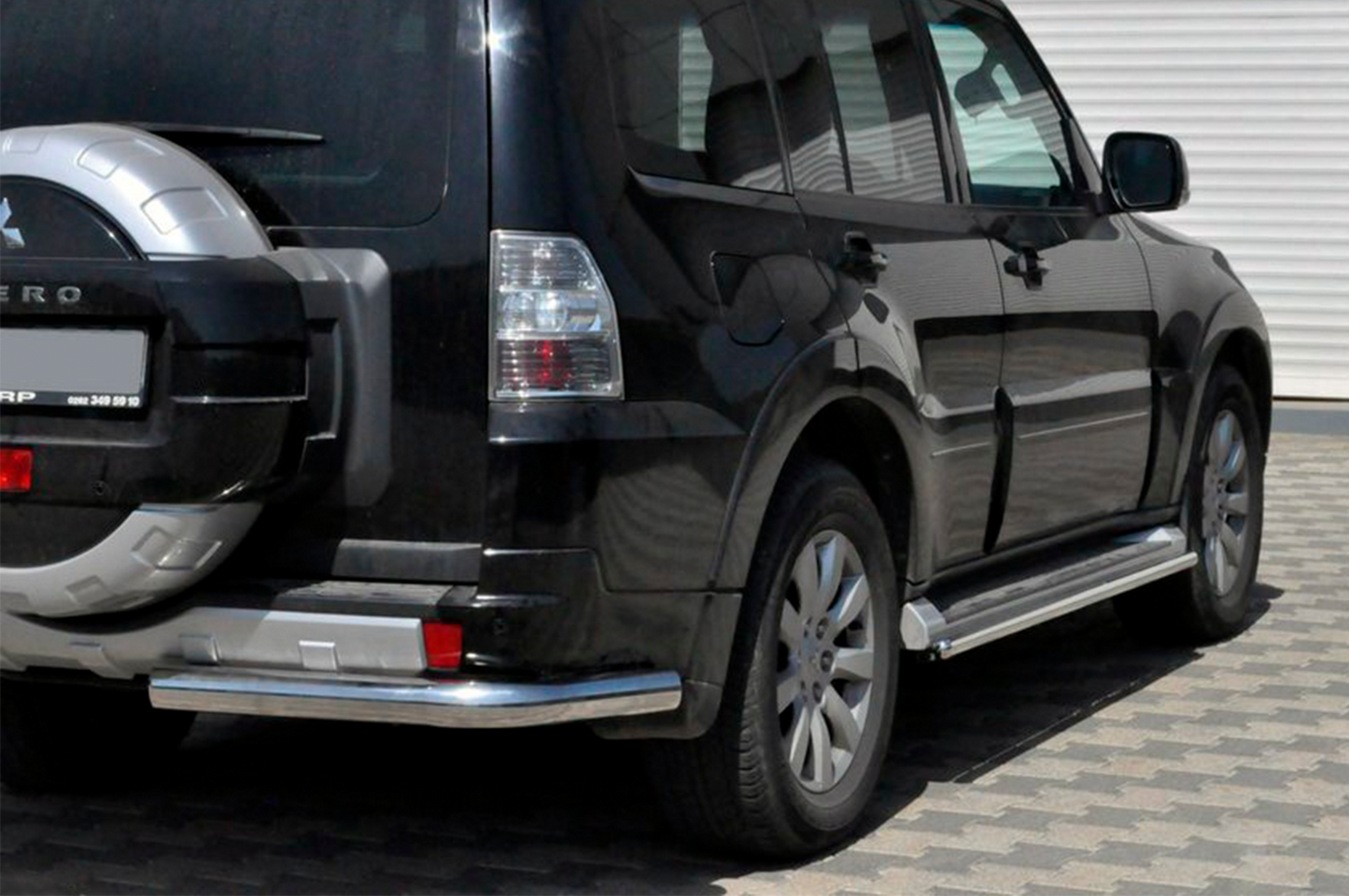 Rear Bar AK003 (Stainless Steel) for Mitsubishi Pajero Wagon IV 2006-2021 - image 1