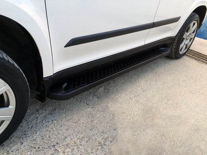 Side Steps Allmond Black (2 pcs, Aluminum) for Skoda Yeti 2009-2017 - image 1