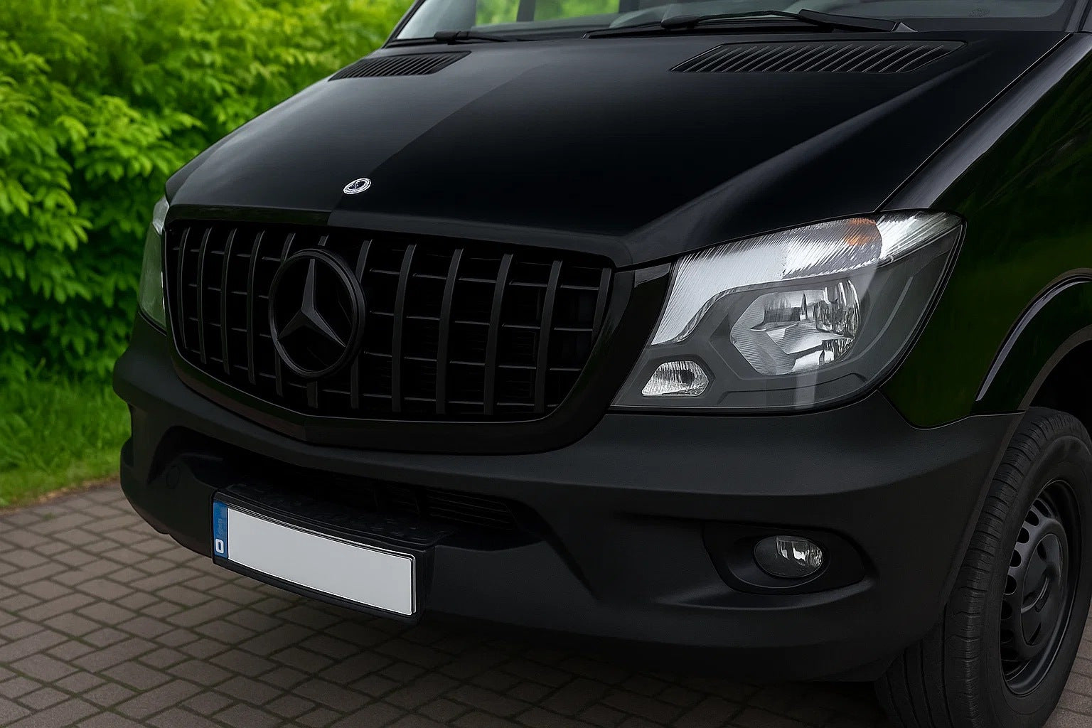 Front Grille Panamericana GT Panamericana Black (2013-2018) for Mercedes Sprinter W906 2006-2018 - image 3