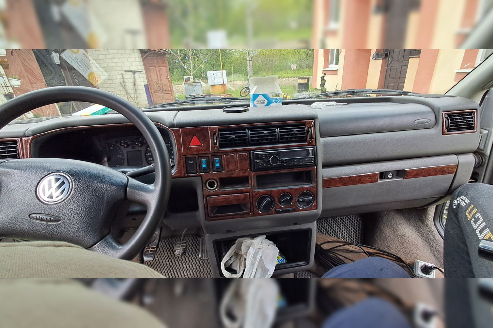 Dashboard Trim Covers (1999-2003) for Volkswagen T4 Caravelle/Multivan 1990-2003 - image 1