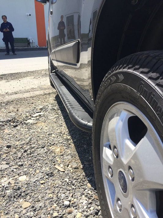 Lateral platforms Bosphorus Grey (2 pieces, aluminum) for Ford Custom 2013-2022 - image 2
