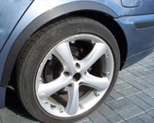 Fender trims (4 pcs, black) for BMW 3 Series E-46 1998-2006 - image 1