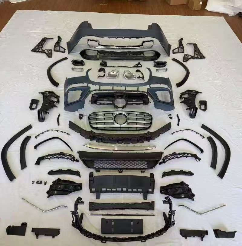 A restyling kit in the 2025 GLS450 for Mercedes GLS X167 - image 3