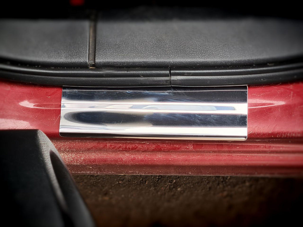 Stainless Steel Door Sill Protectors (Carmos V2, 4 pcs) for Nissan Qashqai 2007-2010 - image 4