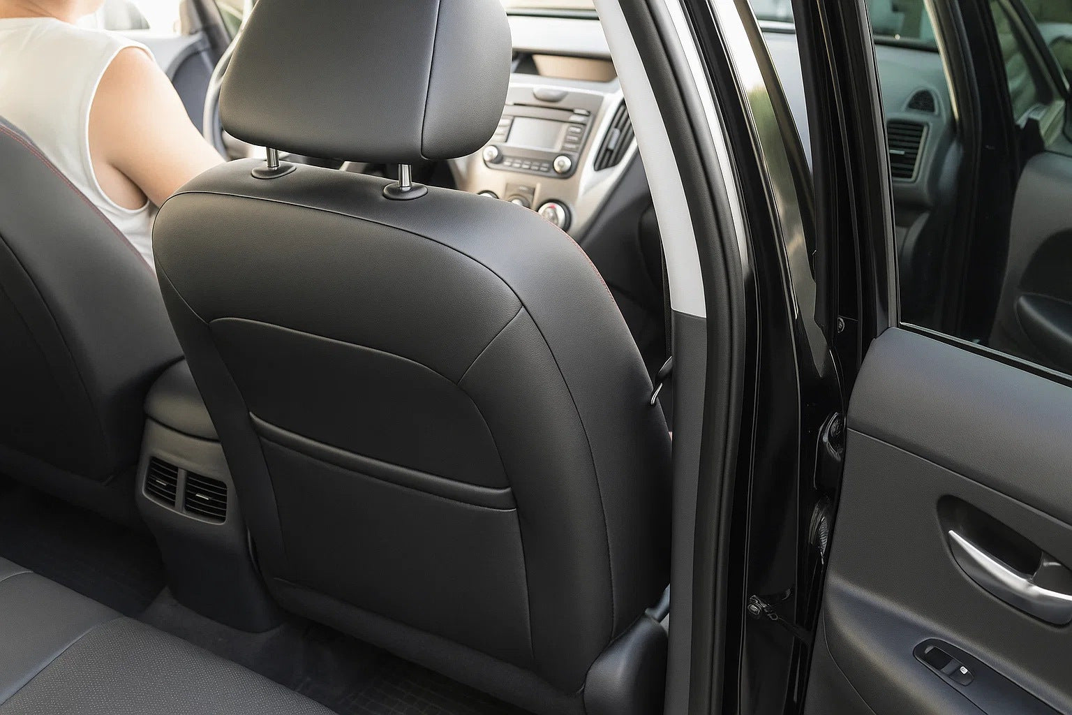 Eco-leather Car Seat Covers Brothers Premium (5 seats, 2006-2012) for Kia Carens 1999-2012 - image 3