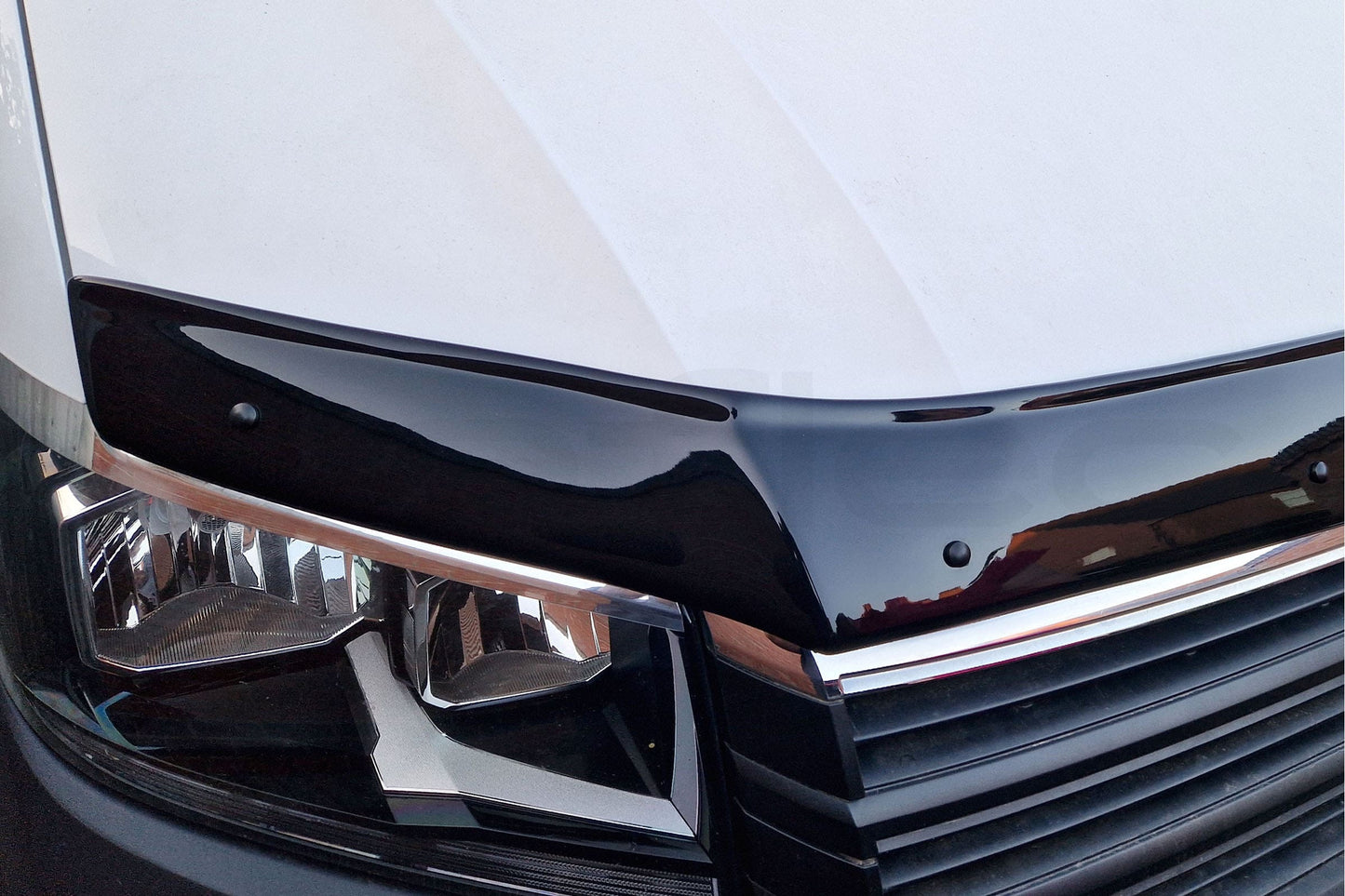 Hood Deflector (EuroCap) for Volkswagen Crafter 2016- - image 2
