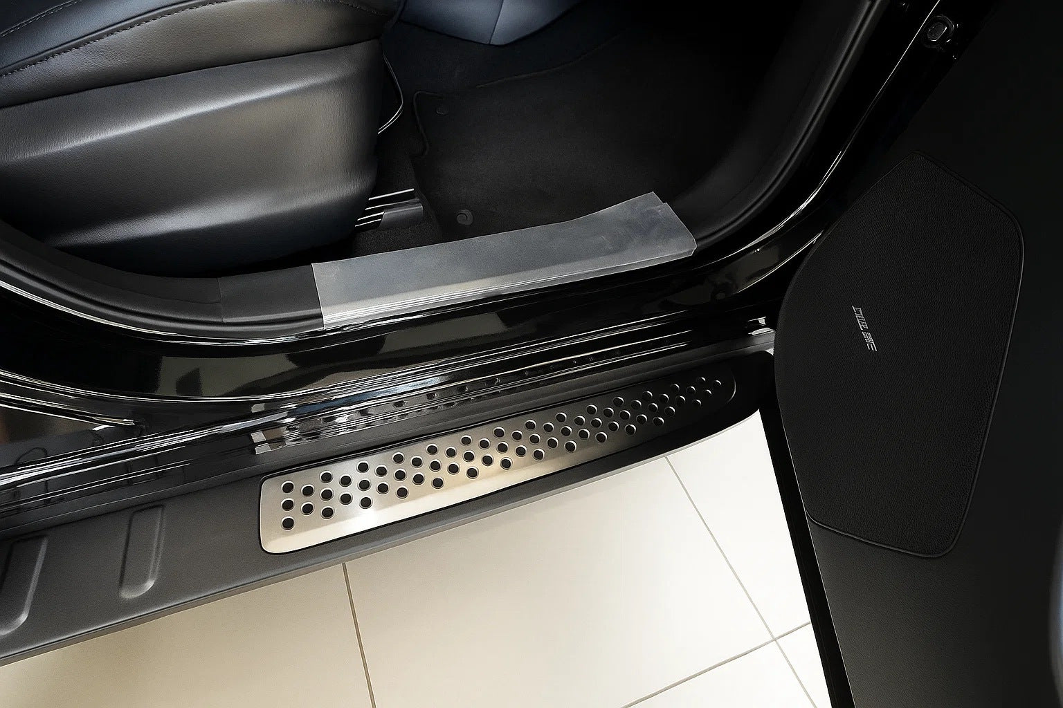 Side Steps Original V3 (2 pcs) for Mazda CX-5 2012-2017 - image 2