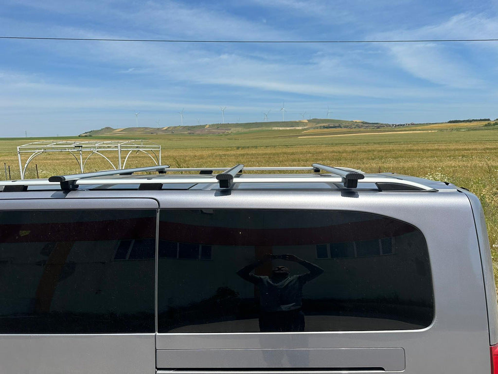 Lockable roof rack cross bars Skyport (2 pcs) (Only for Skyport roof rails) - image 12