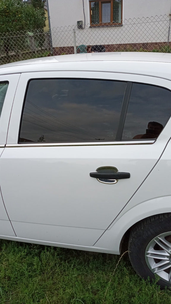 Outer edging of glass (stainless steel) for Opel Astra H 2004-2013 - image 10