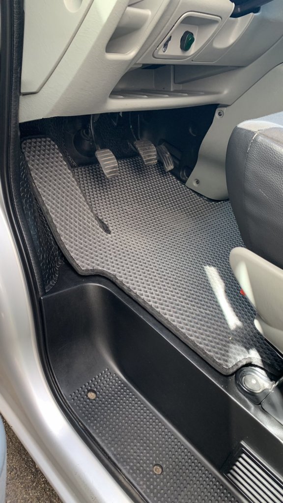 EVA Floor Mats (black) for Opel Vivaro 2001-2015 - image 4