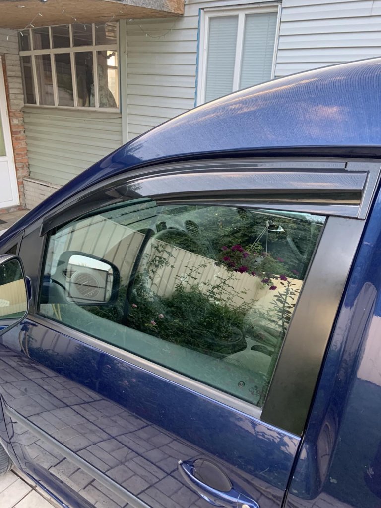 Window Deflectors (2 pcs, Sunplex Sport) for Volkswagen Caddy 2004-2010 - image 1