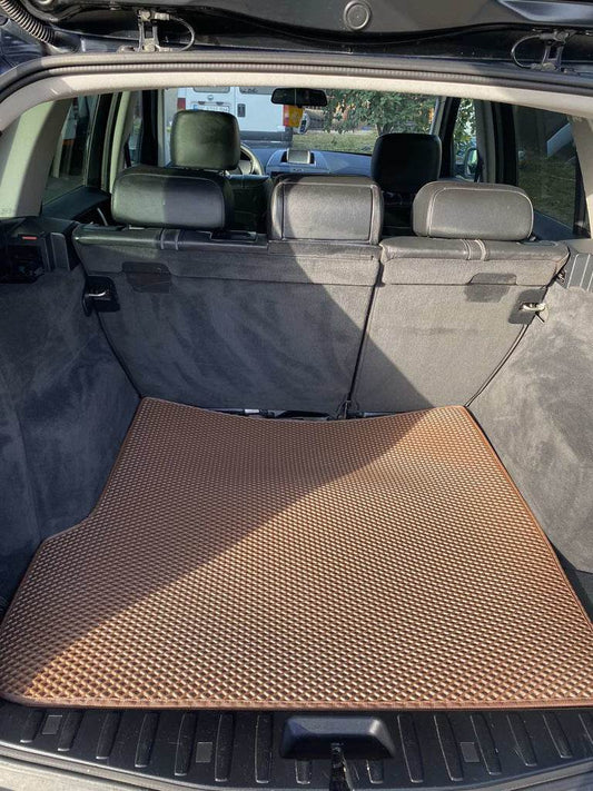 Trunk mat (EVA, brick) for BMW X3 E-83 2003-2010 - Reelken Auto