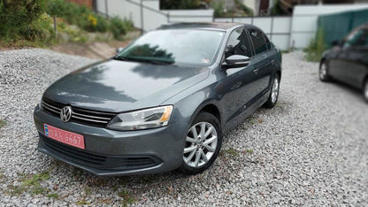 Lining on the grille 2011-2014 (4-piece, stainless steel) for Volkswagen Jetta 2011-2018 - Reelken Auto