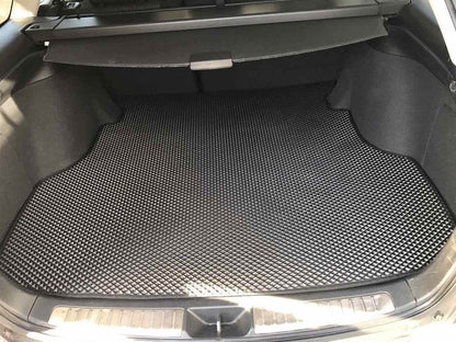 Mat in EVA trunk (SW, black) for Toyota Avensis 2003-2009 - Reelken Auto