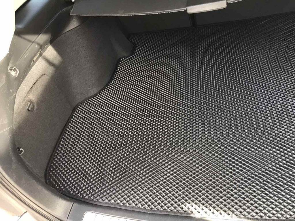 Mat in EVA trunk (SW, black) for Toyota Avensis 2003-2009 - Reelken Auto