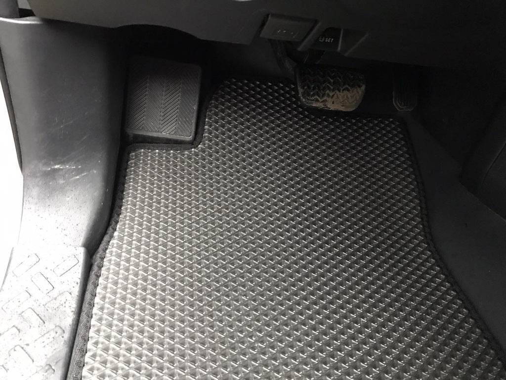 EVA mats (black) for Toyota FJ Cruiser - Reelken Auto