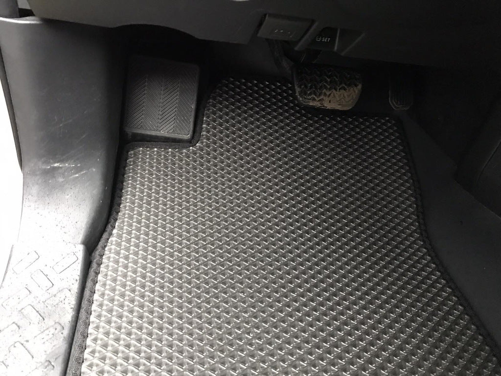 EVA Floor Mats (black) for Toyota FJ Cruiser 2006-2022 - image 3