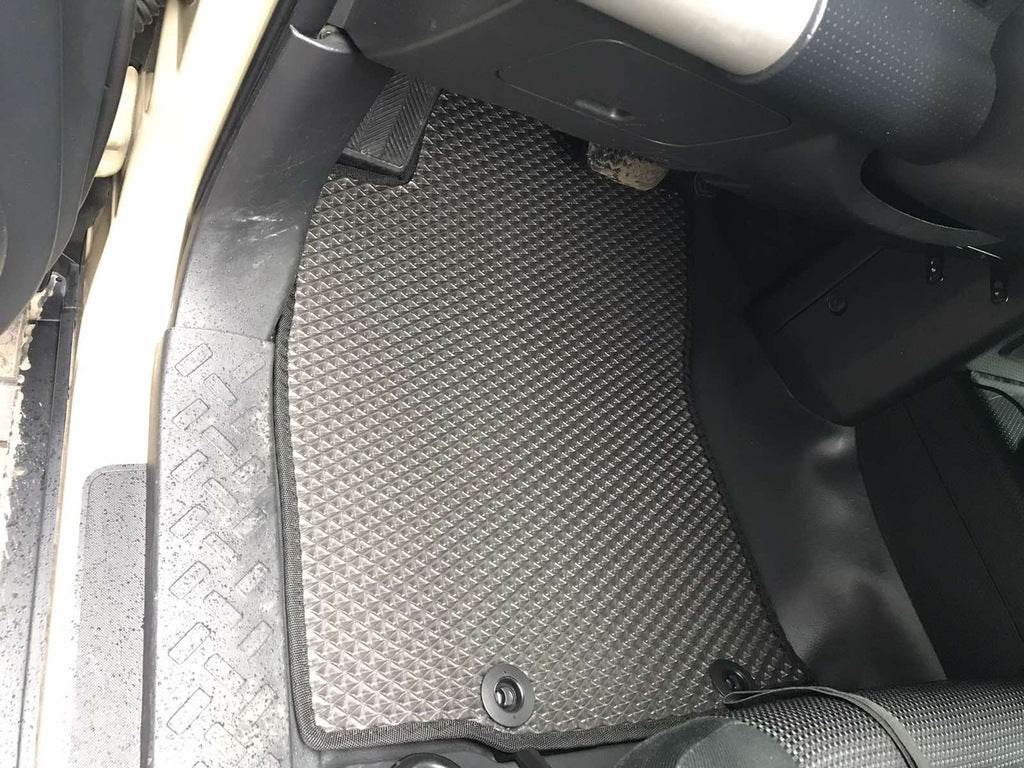 EVA mats (black) for Toyota FJ Cruiser - Reelken Auto