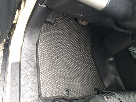 EVA Floor Mats (black) for Toyota FJ Cruiser 2006-2022 - image 1