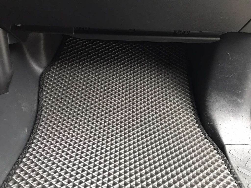 EVA mats (black) for Toyota FJ Cruiser - Reelken Auto
