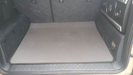 Trunk mat (EVA, black) for Toyota FJ Cruiser - Reelken Auto