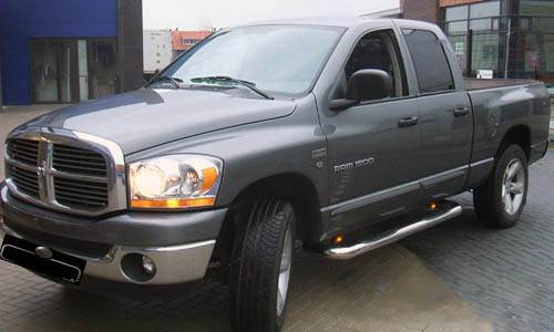 Lateral pipe angle (2 PCs., stainless steel) for Dodge RAM - Reelken Auto