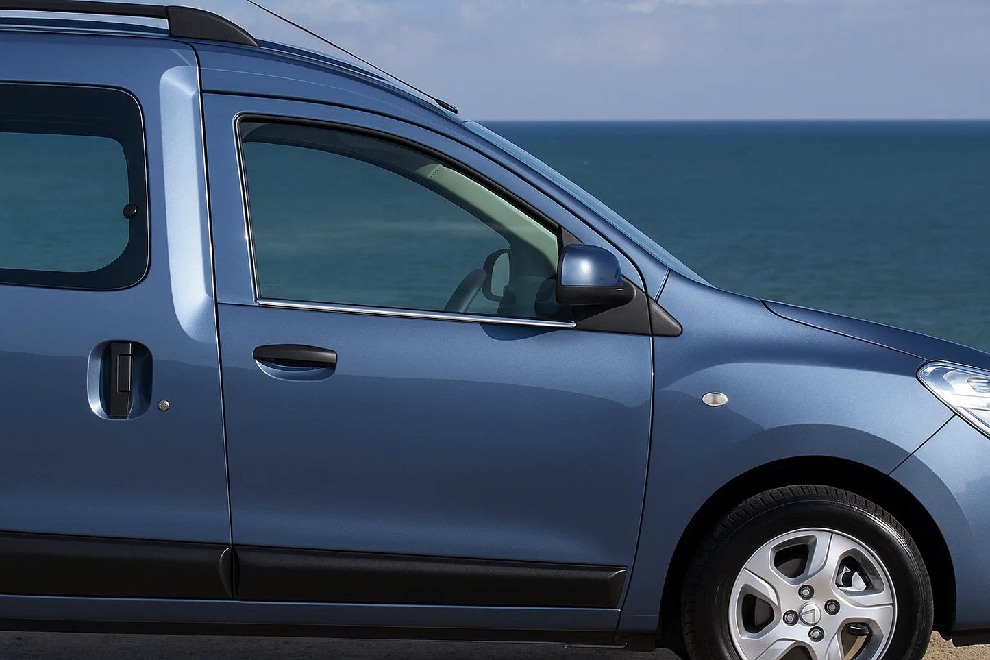Window Trim (2 pcs, Stainless Steel) for Dacia Dokker 2013-2022 - image 2