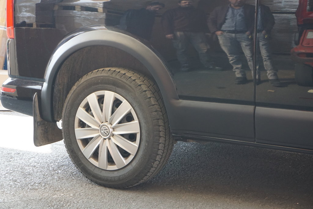 Set of fender flares and moldings (11 pieces) for Volkswagen T5 Caravelle 2004-2010 - image 18