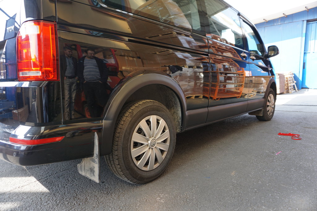 Set of fender flares and moldings (11 pieces) for Volkswagen T5 Multivan 2003-2010 - image 20