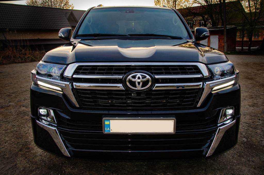 Restyling kit from LC200 2008-2015 to 2021 Executive for Toyota Land Cruiser 200 - Reelken Auto