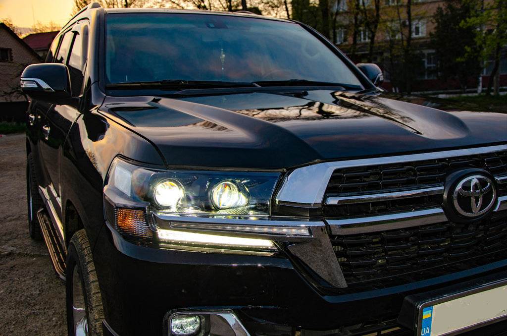 Front lights 2016+ (Executive) for Toyota Land Cruiser 200 - Reelken Auto