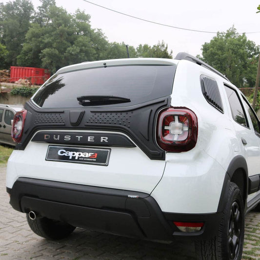 Plastic overlay on the trunk lid (1 item) for Dacia Duster 2018-2024 - Reelken Auto