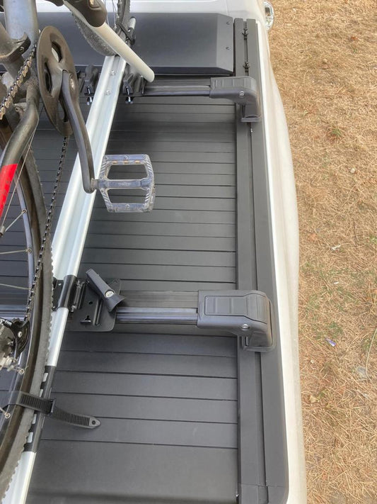 Cross (in regular places) for Toyota Hilux 2015↗ - image 1