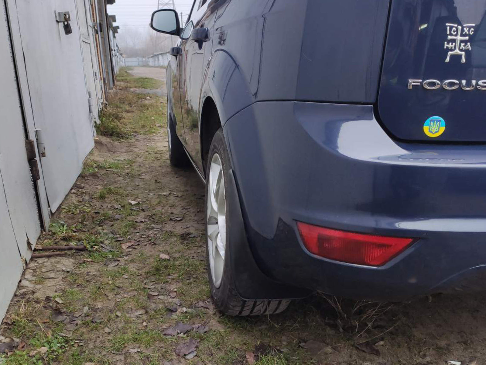 Original Premium HB Mud Flaps (4 pcs) for Ford Focus II 2008-2011 - image 1