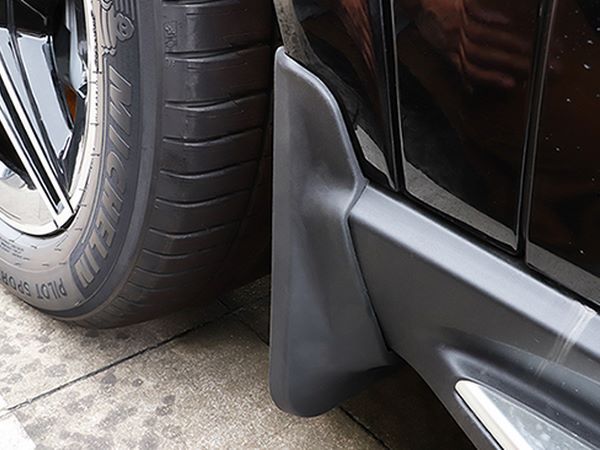 Premium Mud Flaps (painted fender flares, model with side steps, 4 pcs) for Mercedes GLE W167 2018- - image 1