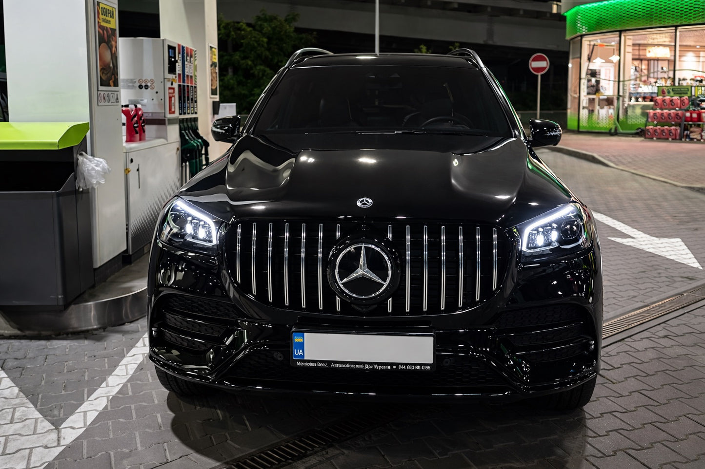 Front Grille 2019-2023 (GT Panamericana) for Mercedes GLS X167 2019- - image 2