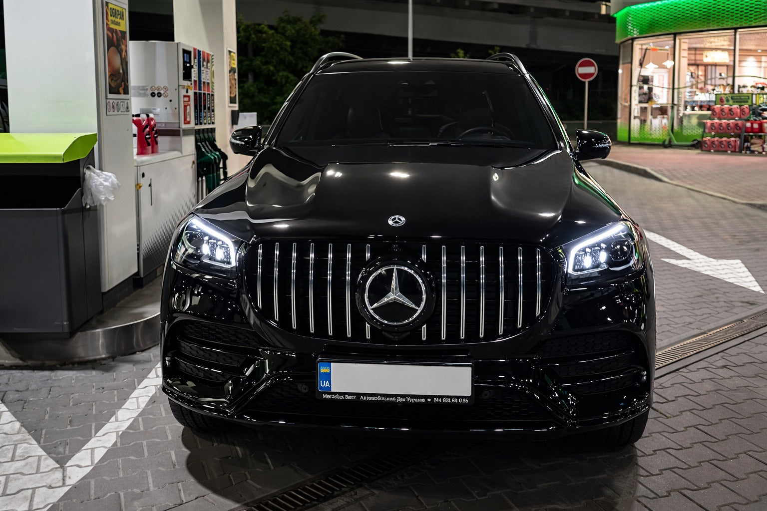 Front Grille 2019-2023 (GT Panamericana) for Mercedes GLS X167 2019- - image 2