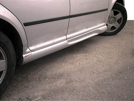Side skirts (for painting) for Volkswagen Golf 4 - Reelken Auto