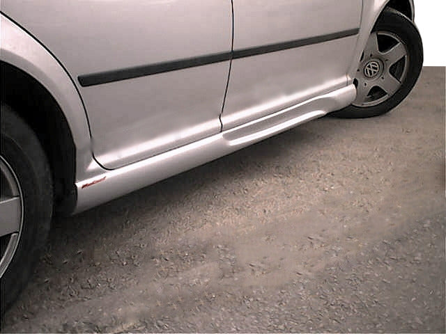 Side skirts (primed for painting) for Volkswagen Golf 4 1997-2006 - image 1