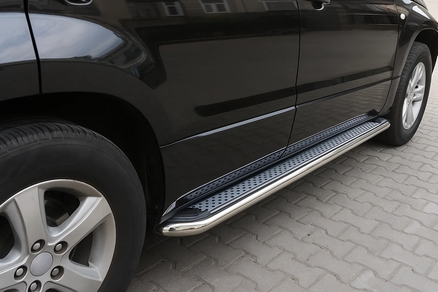 Side Steps Maydos V2 (2 pcs, Aluminum & Stainless Steel) for Suzuki Grand Vitara 2005-2017 - image 1