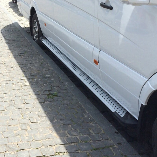 Side sills Allmond Grey (2 EA., alum.) for Mercedes Sprinter W907/W910 2018↗ - image 1