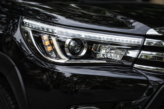 Front OEM Headlights V2 2015-2019 (for Xenon or LED bulb, set of 2) for Toyota Hilux 2015- - image 1